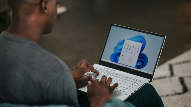¿Se te chispoteó la PC? acá tenés seis formas sencillas para formatear un disco en Windows 11